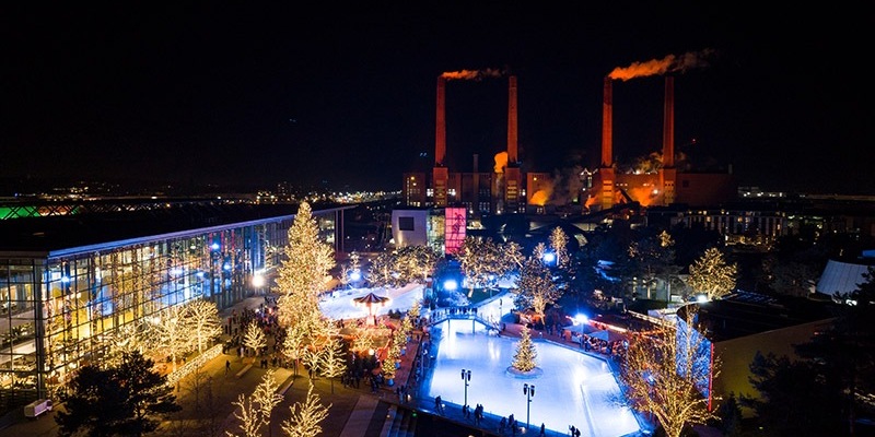 Winterzauber in der Autostadt: Spaß, Schnee und festliche Momente - Foto: presseportal.de