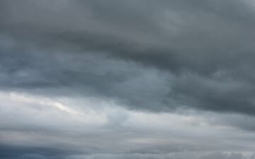 Frostig - aber wenig Aussicht auf Schnee.  - Foto: Silas Stein/dpa