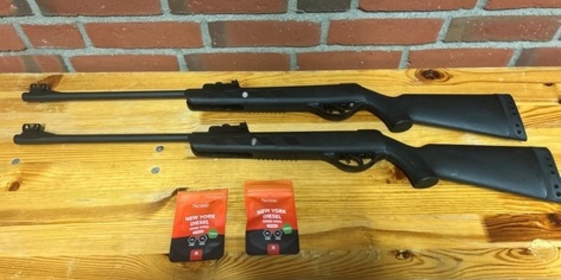 BPOL-FL: Klues - Bundespolizei stellt zwei Luftgewehre und Rauschgift sicher - Foto: presseportal.de