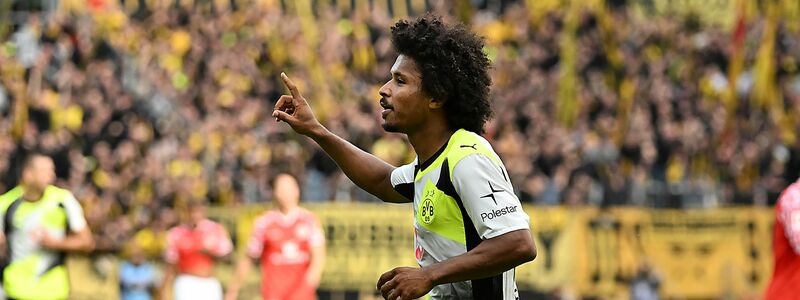 Karim Adeyemi hatte zuletzt viel Grund zur Freude. - Foto: Torsten Silz/dpa
