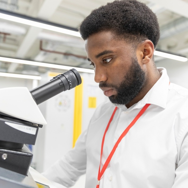 Neue klinische Studie belegt, dass orale Nikotinbeutel eine wirksame Nikotinaufnahme gewährleisten und damit ihre Rolle bei der Risikoreduzierung für Raucher*innen untermauern - Foto: presseportal.de