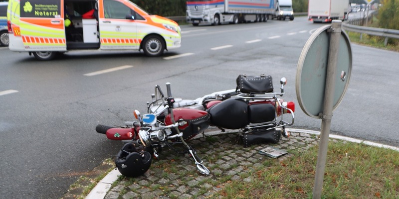 POL-HX: Motorradfahrer bei Unfall schwer verletzt - Foto: presseportal.de