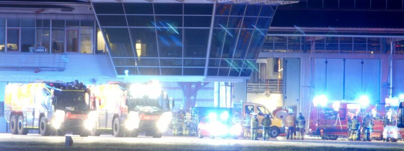 Für rund eine Stunde war der Flugbetrieb am Flughafen Stuttgart komplett unterbrochen.  - Foto: SDMG/dpa