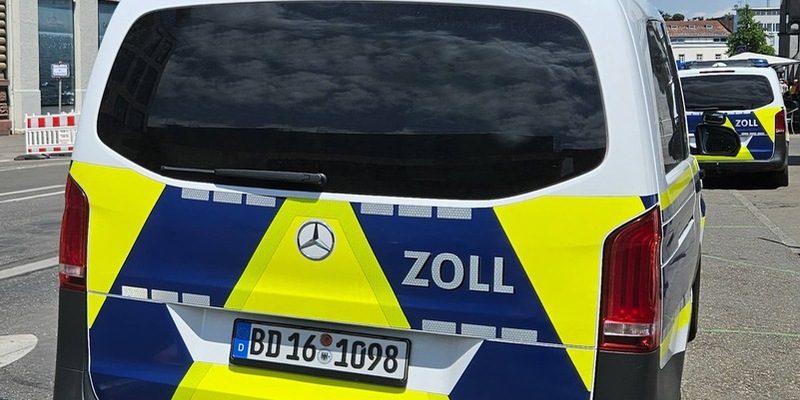 HZA-SI: Zoll vollstreckt offene Personenbeförderungsabgaben - Foto: presseportal.de