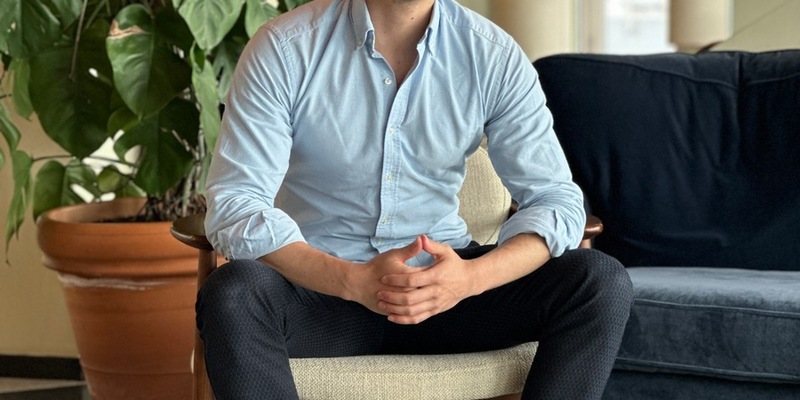 Real Estate Investments im Wandel: PropTech und Impact rücken in den Fokus - Investment Manager der Invesdor Group Lukas Linn als Jurymitglied der Impact Awards auf der Expo Real 2025 - Foto: presseportal.de