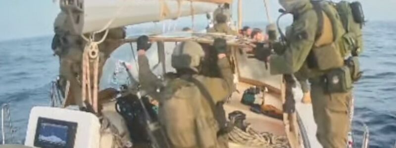 Die israelische Militäraktion gegen die Global Sumud Flotilla aus mehr als 40 privaten Motor- und Segelbooten dauerte die ganze Nacht über bis zum Morgen an.  - Foto: Uncredited/Global Sumud Flottilla/AP/dpa