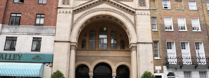 Nach dem Angriff vor einer Synagoge in Manchester geht die Polizei von Terror aus.  - Foto: Jonathan Brady/PA Wire/dpa