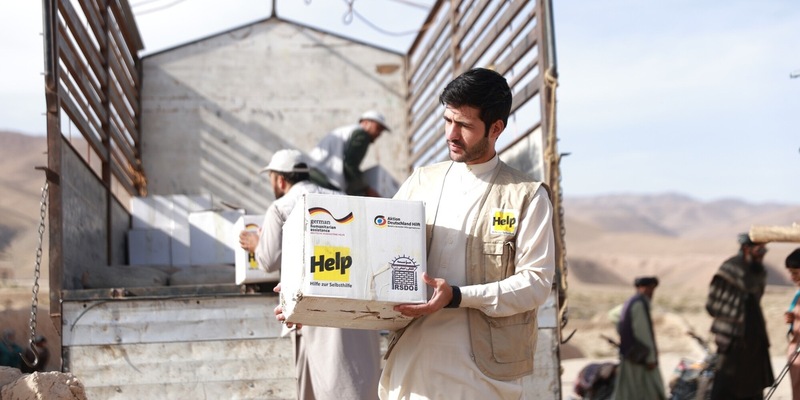 Einen Monat nach Beben: Afghanistan benötigt weiter dringend Hilfe / Der nahende Winter bedroht Menschen im Erdbebengebiet / Organisationen im Bündnis Aktion Deutschland Hilft leisten akute Nothilfe - Foto: presseportal.de