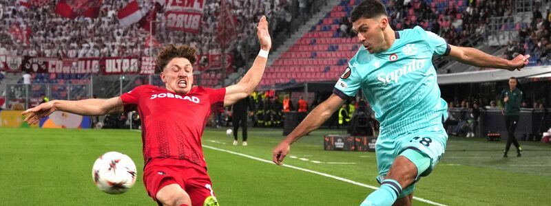 Bolognas Riccardo Orsolini jubelt nach dem Führungstreffer. - Foto: Massimo Paolone/LaPresse/AP/dpa