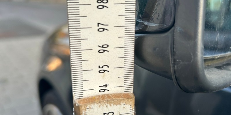 POL-PIKUS: Verkehrsunfallflucht - roter Toyota gesucht - Foto: presseportal.de