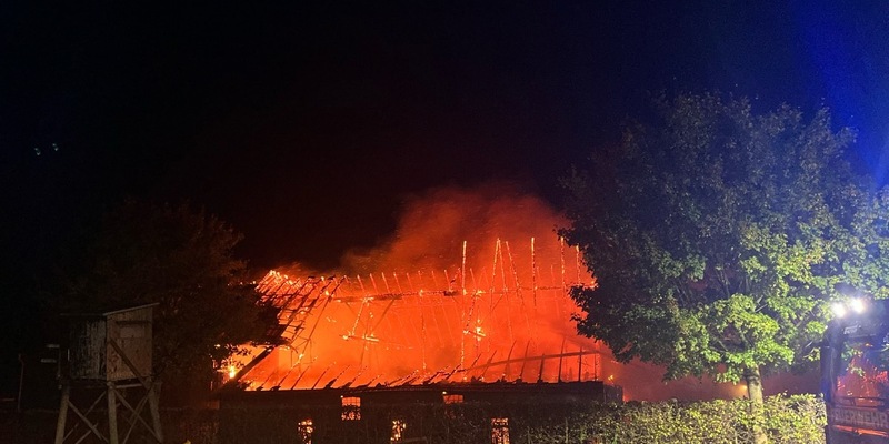 POL-COE: Ascheberg, Forsthövel-Merschstraße/ Brand einer Scheune - Foto: presseportal.de