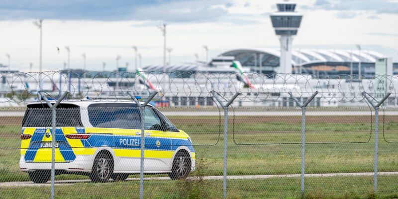 Der Kreml weist zurück, irgendetwas mit den Drohnensichtungen in Deutschland zu tun zu haben. (Archivbild) - Foto: Armin Weigel/dpa