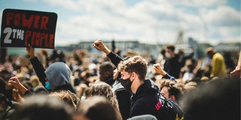 Studie: Nur jede:r Zehnte erkennt sich in deutschen Medien wieder - Foto: presseportal.de