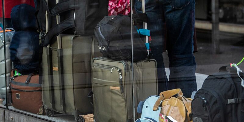 Zankapfel Familienreservierung - wird die Petition die Bahn umstimmen? (Symbolbild) - Foto: Paul Zinken/dpa