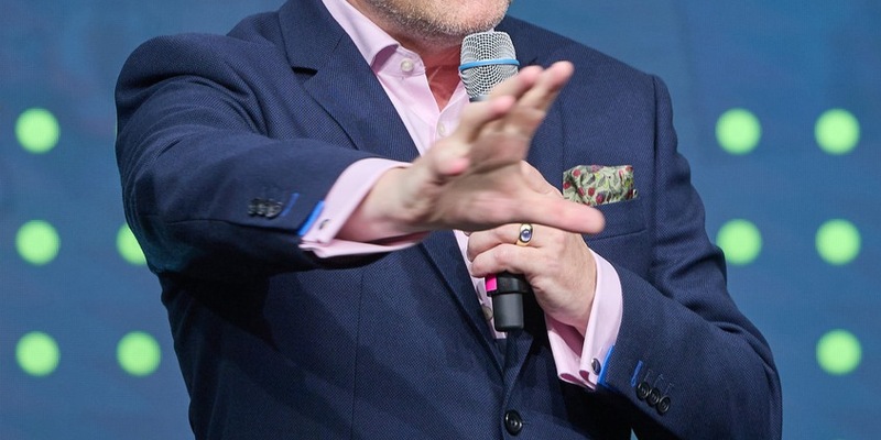 Zur Expo Real: Neues Bauen - 80 Sekunden fordert Wohnungsbau-Dreiklang aus Neubau, Bestand und Dachausbau - Foto: presseportal.de