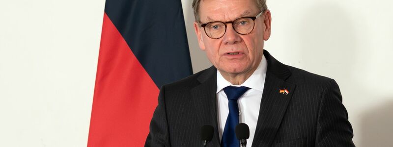 Außenminister Wadephul muss in Ägypten schwierige Gespräche führen. - Foto: Soeren Stache/dpa