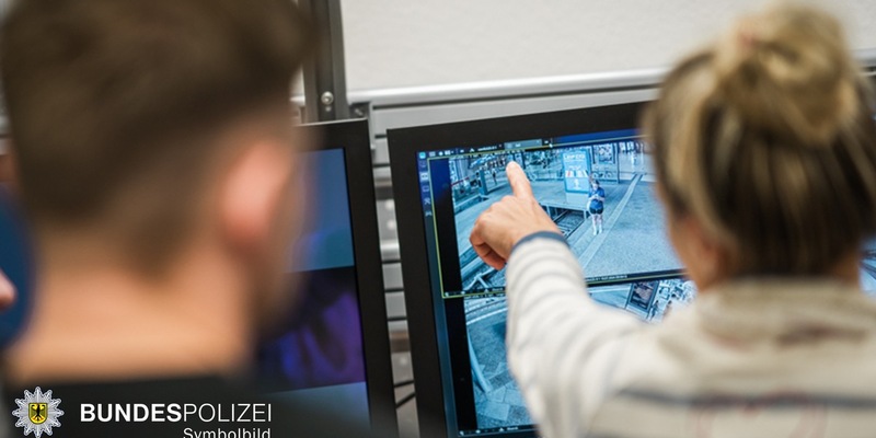 Bundespolizeidirektion München: Polizeieinsatz nach Waffenäußerung / Maßnahmen an den Bahnhöfen Laim und Pasing - Foto: presseportal.de