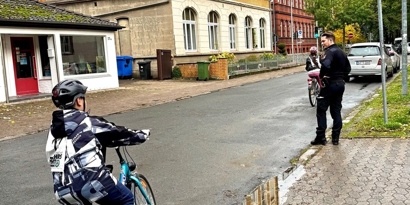 POL-HI: Erfolgreiche Fahrradprüfung an der Bürgerschule Alfeld - Zehn Kinder mit Bestnote - Foto: presseportal.de
