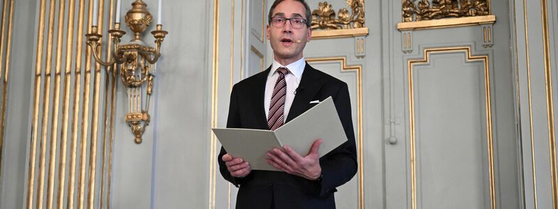 Mats Malm verkündet, wer den Literaturnobelpreis erhält. (Archivbild) - Foto: Jessica Gow/TT News Agency/P/dpa