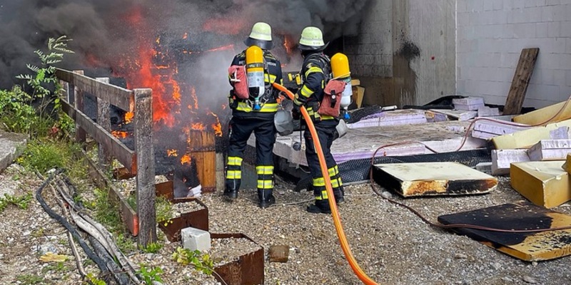 FW-M: Brand auf Baustelle (Milbertshofen) - Foto: presseportal.de