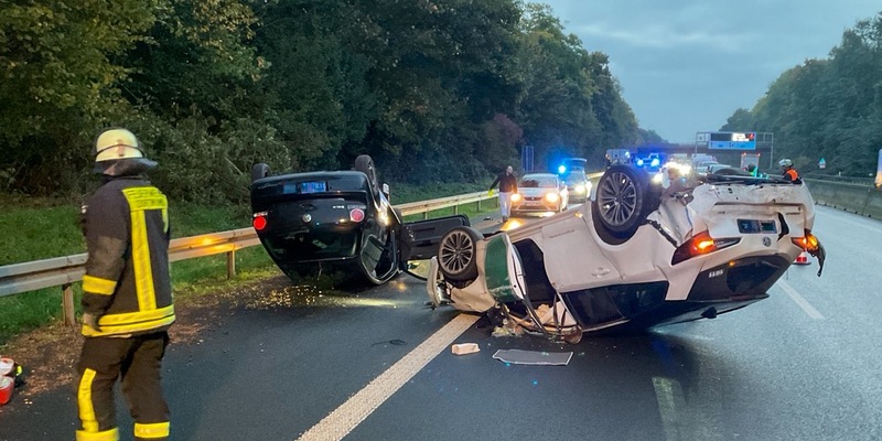 FW-DO: Verkehrsunfall auf der A42 - Zwei Fahrzeuge überschlagen, zwei Personen verletzt - Foto: presseportal.de