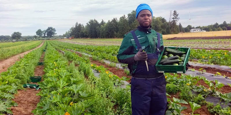 Sechs junge Landwirtinnen und Landwirte aus Uganda absolvieren Austausch in Deutschland / 10. Runde des International Young Farmers' Exchange Program (IYFEP) erfolgreich abgeschlossen - Foto: presseportal.de