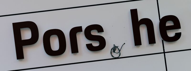 Bei dem Sportwagenbauer läuft es aktuell nicht rund.  - Foto: Rolf Vennenbernd/dpa