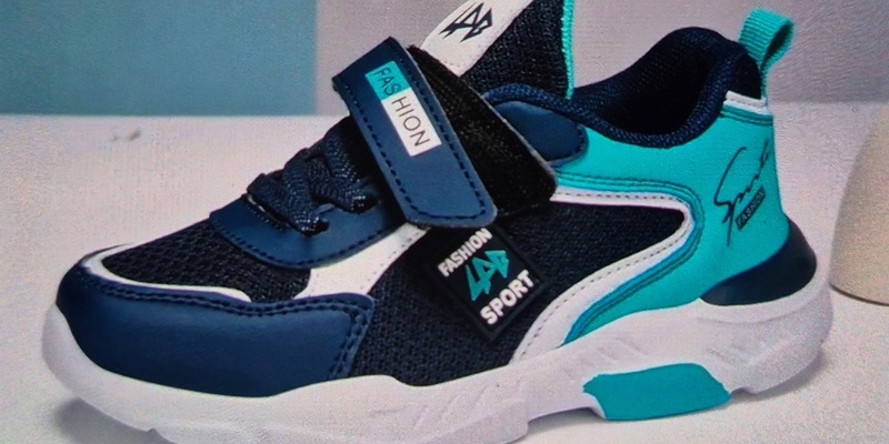 POL-HRO: Vermisster 8-Jähriger aus Güstrow - aktuelle Maßnahmen der Polizei (FOTO) - Foto: presseportal.de