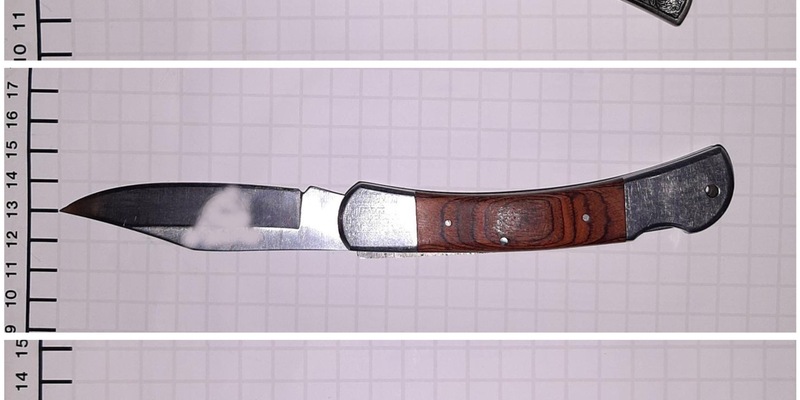 BPOL NRW: Bundespolizei beschlagnahmt mehrere Messer in Recklinghausen - Foto: presseportal.de