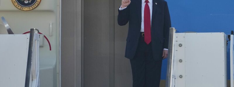 Trump ist in Israel gelandet.  - Foto: Ariel Schalit/AP/dpa