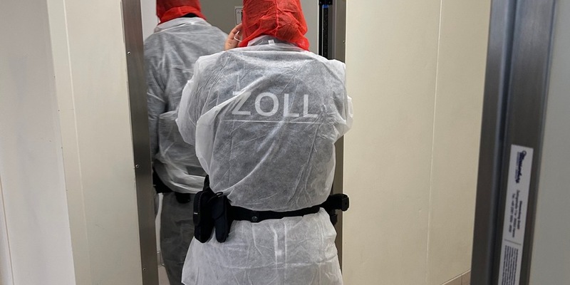 HZA-MS: Urkundenfälschung, illegaler Aufenthalt und fehlerhafte Zeitaufschreibung: Zoll macht Entdeckungen im Lebensmittelgewerbe / Mehr als 300 Arbeitsverhältnisse geprüft - Foto: presseportal.de