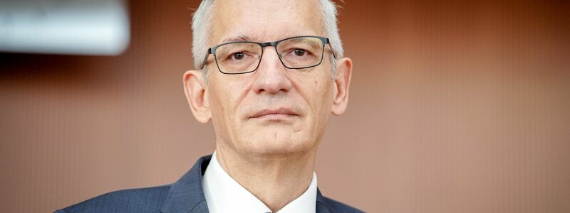 Sowohl beim Bundesamt für Verfassungsschutz als auch beim für die Auslandsaufklärung verantwortliche Bundesnachrichtendienst (BND) geb es kürzlich einen Personalwechsel an der Spitze. (Archivbild)  - Foto: Kay Nietfeld/dpa