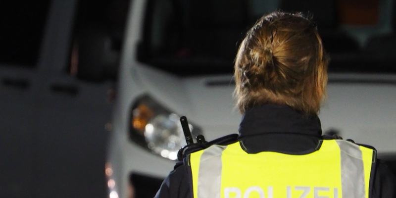 POL-SE: Behördenübergreifende Verkehrskontrolle mit den Schwerpunkten Alkohol, Drogen, Medikamente und reisende Straftäter - Foto: presseportal.de