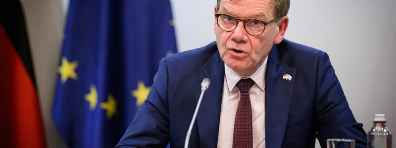 Nach Auffassung von Bundesaußenminister Johann Wadephul (CDU) muss die Hamas entwaffnet werden.  - Foto: Bernd von Jutrczenka/dpa
