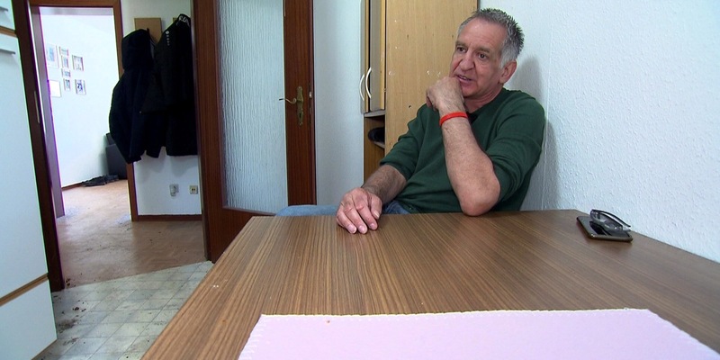 Armes Deutschland - Stempeln oder abrackern?: Vom Torwart-Helden zum Bürgergeldempfänger: Eike Immel kämpft um den Neuanfang - Foto: presseportal.de