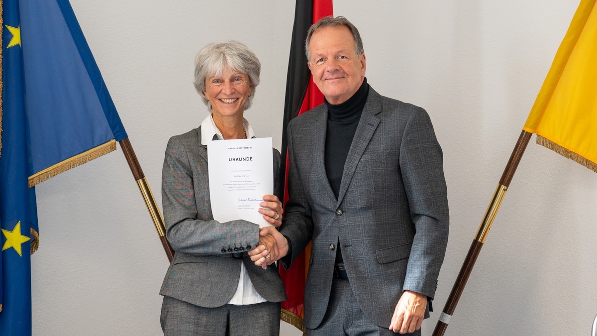 POL-HfPolBW: Leitende Kriminaldirektorin Andrea Merkle wurde in den Ruhestand verabschiedet - Erste Dekanin in der Geschichte der Hochschule für Polizei Baden-Württemberg - Foto: presseportal.de