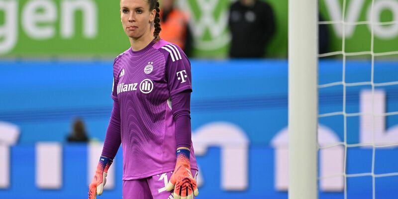 Torhüterin Ena Mahmutovic wird dem FC Bayern und dem deutschen Nationalteam vorerst fehlen. (Archivfoto) - Foto: Swen Pförtner/dpa