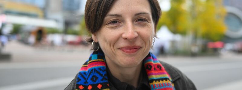 Die Schweizer Autorin Dorothee Elmiger kommt zur Frankfurter Buchmesse.  - Foto: Arne Dedert/dpa