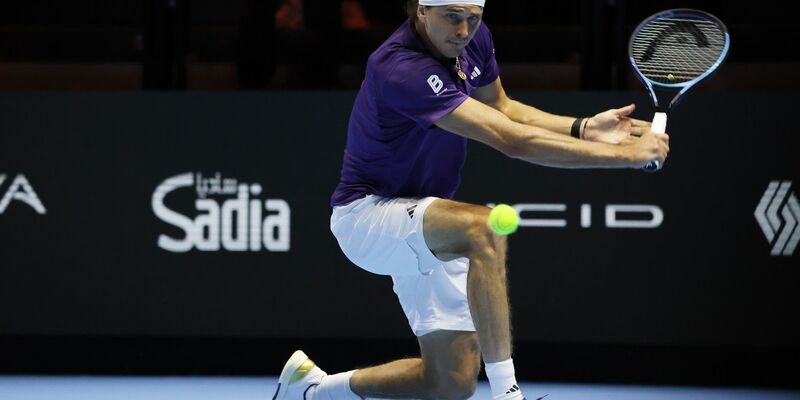 Kassierte die nächste Niederlage gegen seinen Angstgegner: Alexander Zverev. - Foto: Felice Calabro/IPA via ZUMA Press/dpa