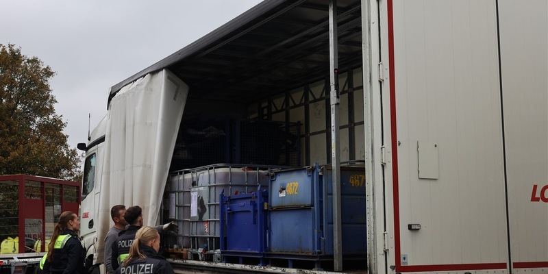 POL-VIE: Rastplatz Tomm Heide: Koordinierter Kontrolltag im gewerblichen Verkehr - Foto: presseportal.de