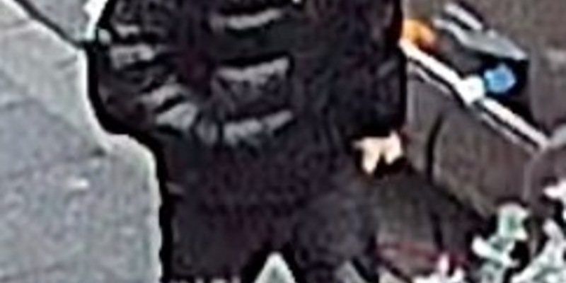 POL-DN: Polizei fahndet mit Bildern nach Trickbetrüger - Foto: presseportal.de