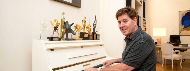 Der als Horst Nußbaum in Köln geborene gilt als einer der erfolgreichsten deutschen Musikproduzenten.  - Foto: Jörg Carstensen/dpa