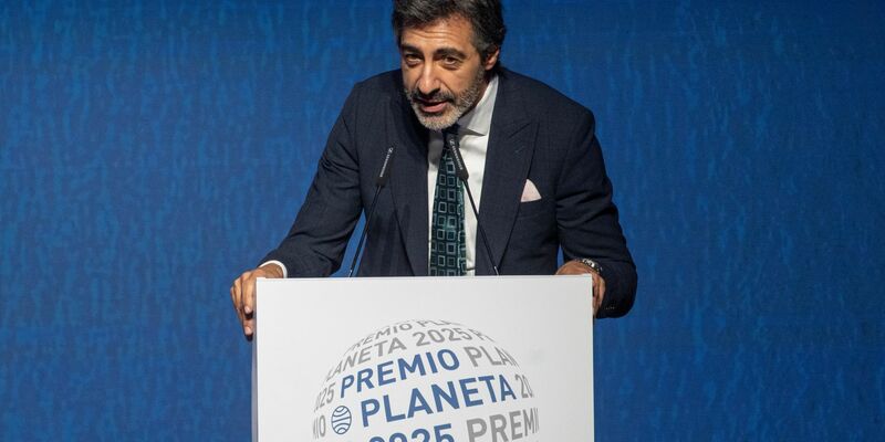 Juan del Val hat den mit einer Million Euro dotierten Planeta-Preis gewonnen. - Foto: Lorena Sopêna/EUROPA PRESS/dpa