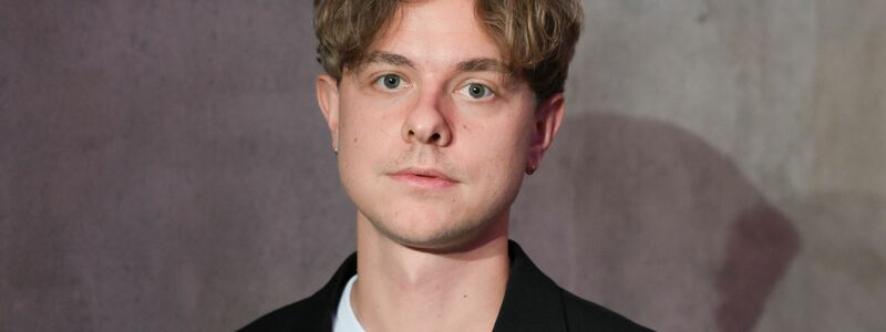 Content Creator Jonas Ems greift im Netz gesellschaftsrelevante Themen auf. - Foto: Jens Kalaene/dpa