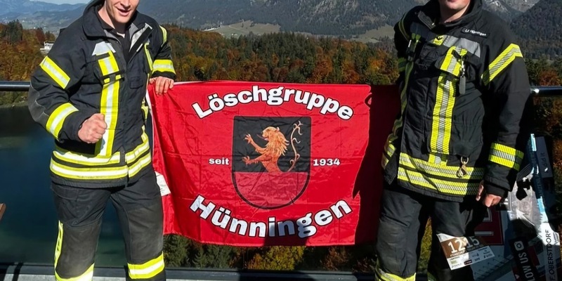 FW Ense: Löschgruppe Hünningen beim Schanzenlauf in Oberstdorf - Foto: presseportal.de