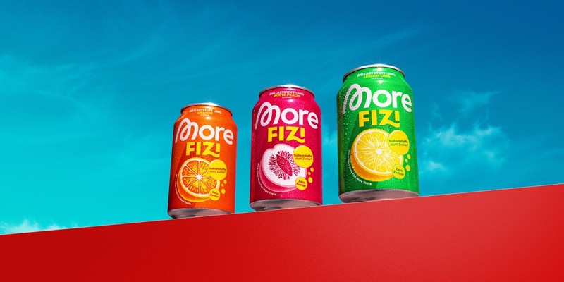 Ballaststoffe, die Spaß machen: More FIZI startet die Limo-Revolution / Mit zehn Gramm pflanzlichen Ballaststoffen pro Dose schließt FIZI die Lücke zwischen Genuss und Funktion - Foto: presseportal.de