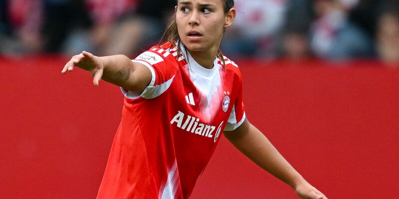 Schon wieder verletzt: Nationalspielerin Lena Oberdorf. (Archivbild) - Foto: Sven Hoppe/dpa