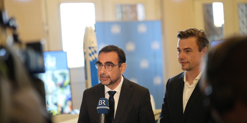 CSU-Fraktion im Austausch mit STARK: Verteidigungstechnologie made in Bavaria muss ganz vorne dabei sein - Foto: presseportal.de