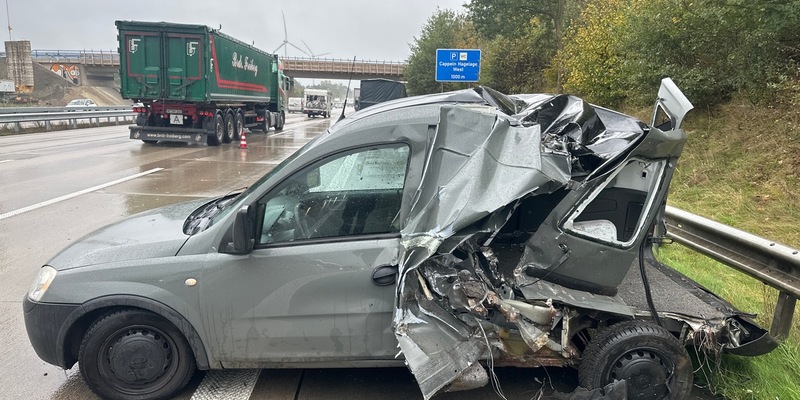 POL-DEL: Autobahnpolizei Ahlhorn: Verkehrsunfall nach Panne auf der Autobahn 1 in Emstek +++ Vorbildliches Verhalten verhindert Schlimmeres (ERGÄNZUNG einer Uhrzeit) - Foto: presseportal.de