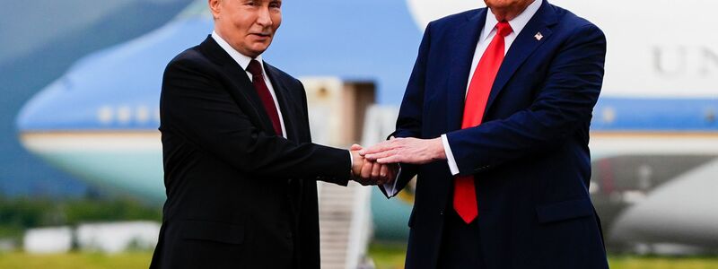 Zuletzt begegneten sich Trump und Putin im US-Bundesstaat Alaska. (Archivbild) - Foto: Julia Demaree Nikhinson/AP/dpa
